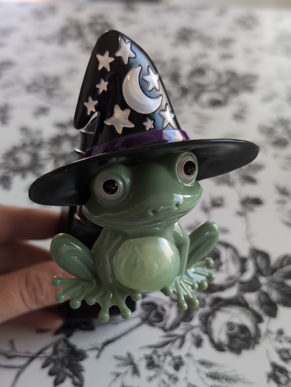 Bath & Bodyworks Green Frog Figurine with Witch Hat Plug-in